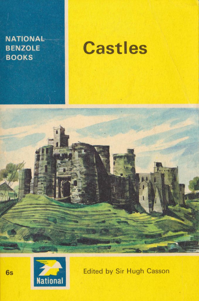 Front cover of Castles by Hugh Maxwell Casson